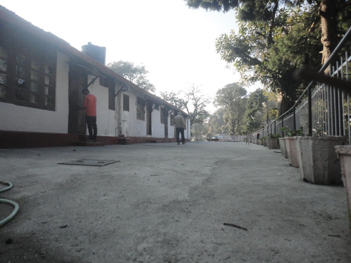 Hotel Walnut Grove Mussoorie Kültér fotó